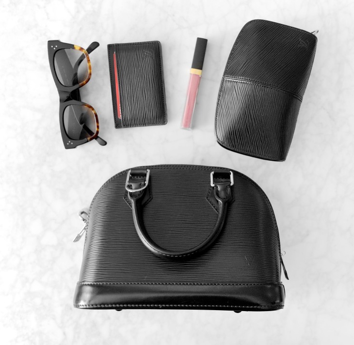 Louis Vuitton Alma BB Bag Spill and What Fits | Bag Review @ BeccaRisaLuna.com